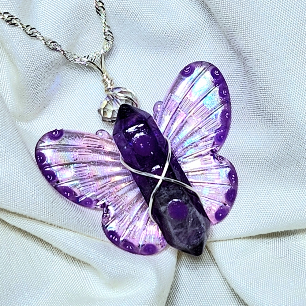 Wind Fairy Glow in the Dark Purple Flourite Crystal Aura Butterfly Necklace
